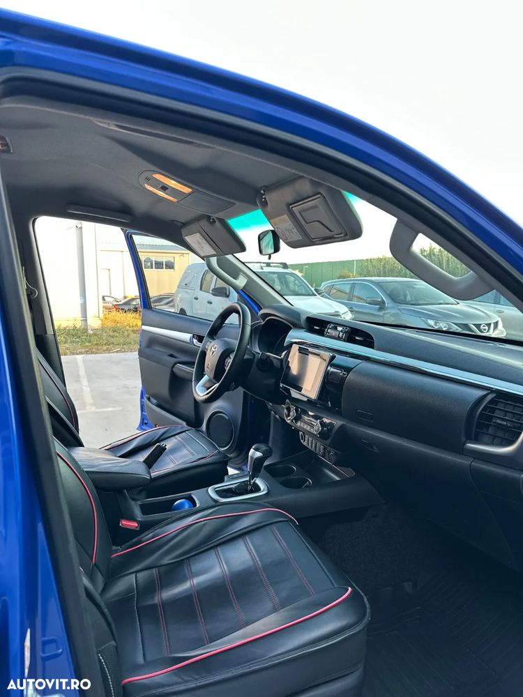 Toyota Hilux 2.4D 150CP 4x4 Double Cab AT Executive - 15