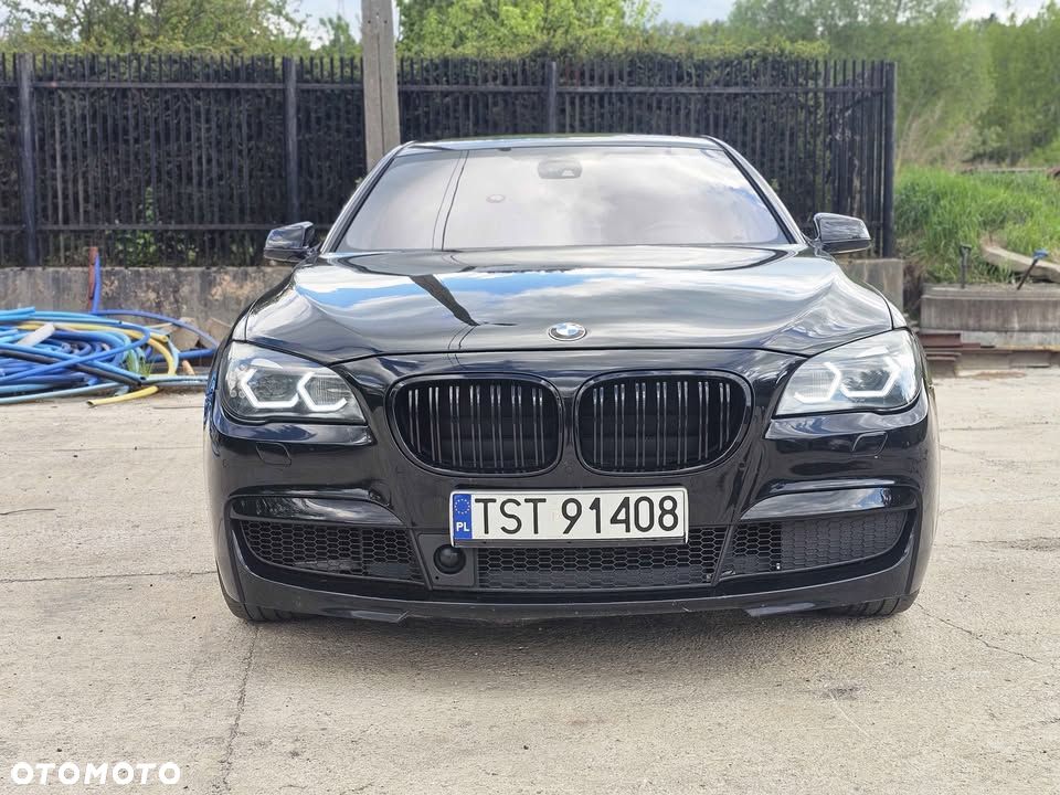 BMW Seria 7 740d - 2