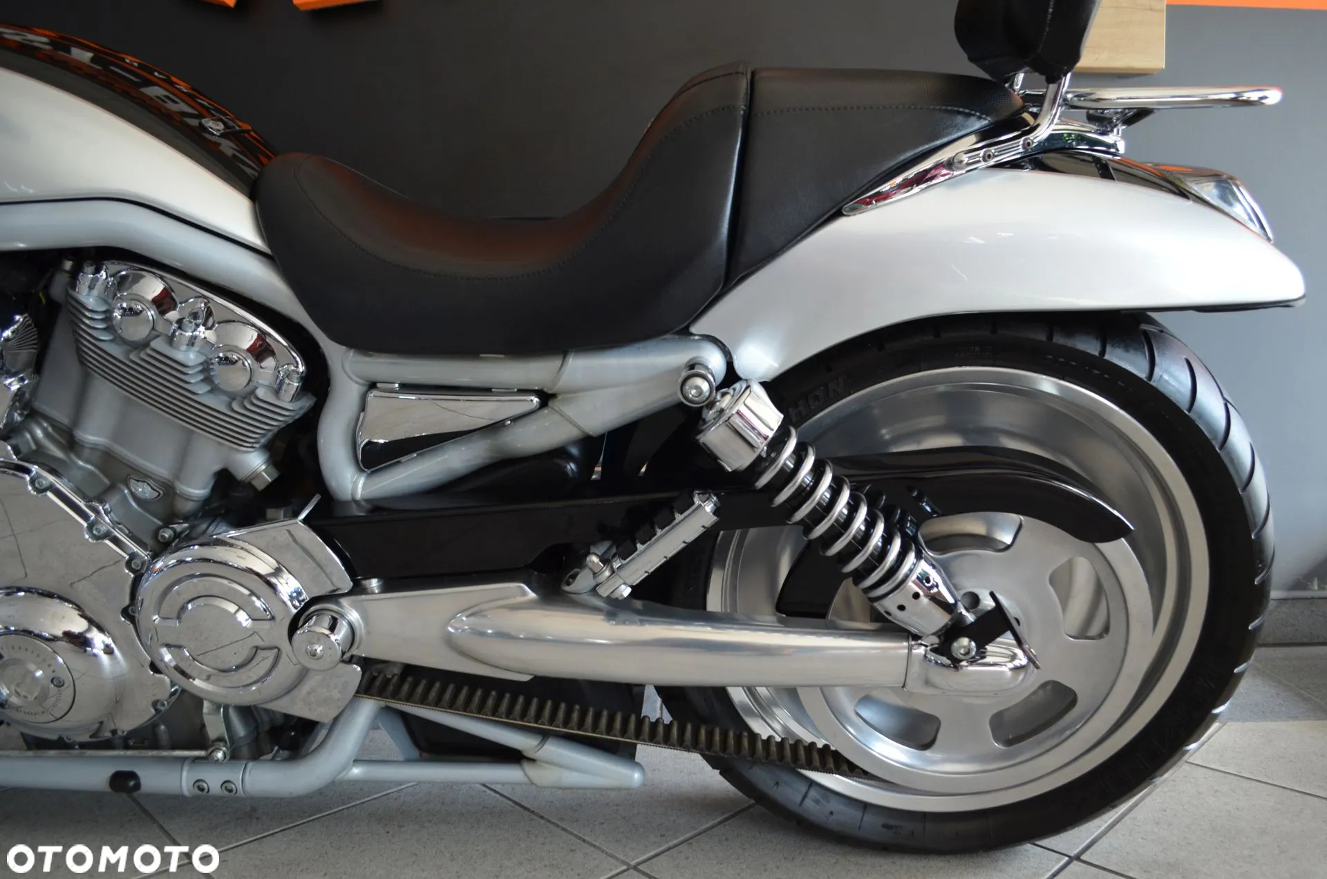 Harley-Davidson Softail V-Rod - 22