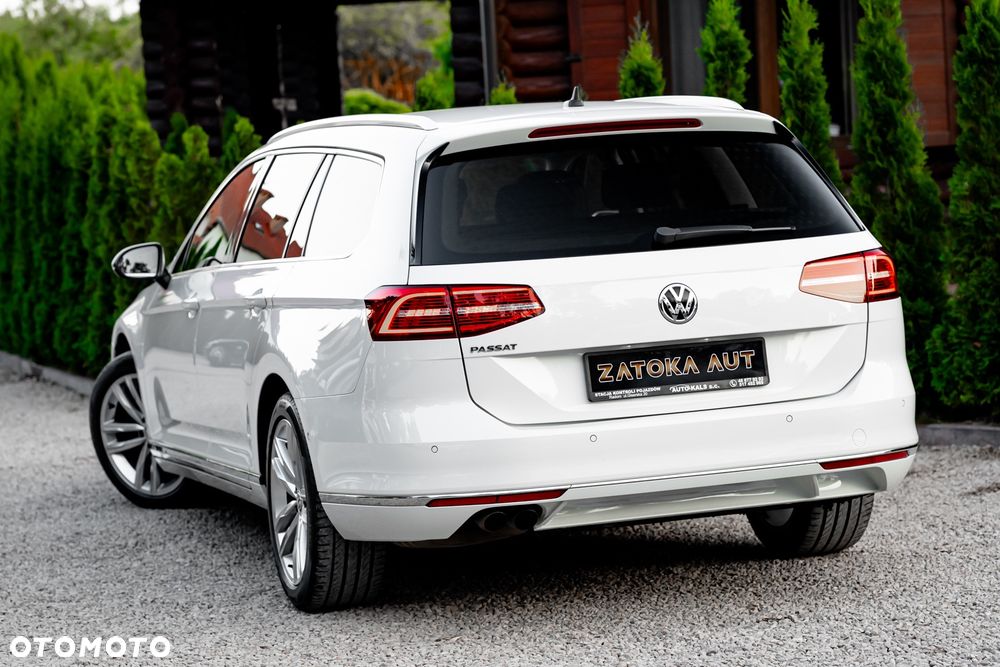 Volkswagen Passat Variant 2.0 TDI SCR 4Motion DSG Highline - 8