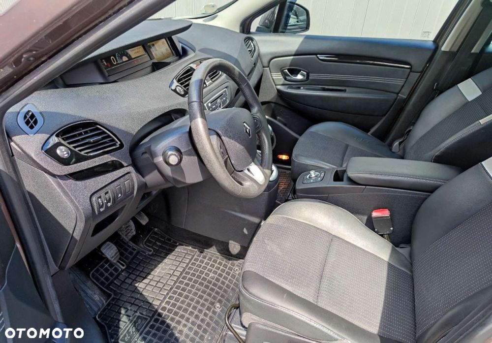 Renault Grand Scenic TCe 130 Dynamique - 25