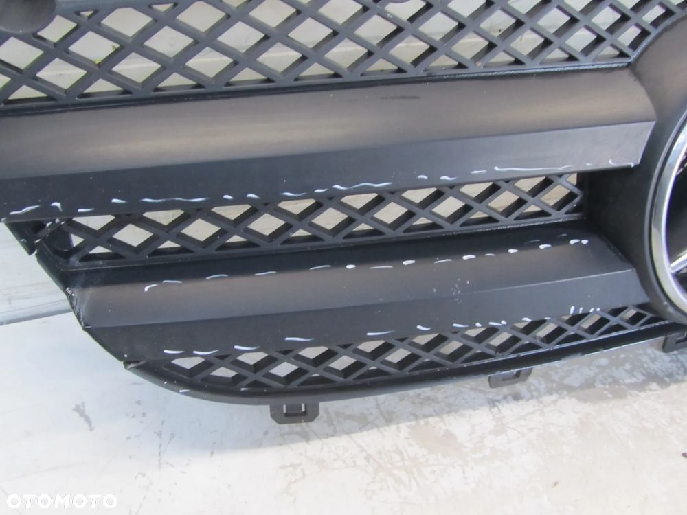 mercedes sprinter 906 grill atrapa uszkodzony - 2