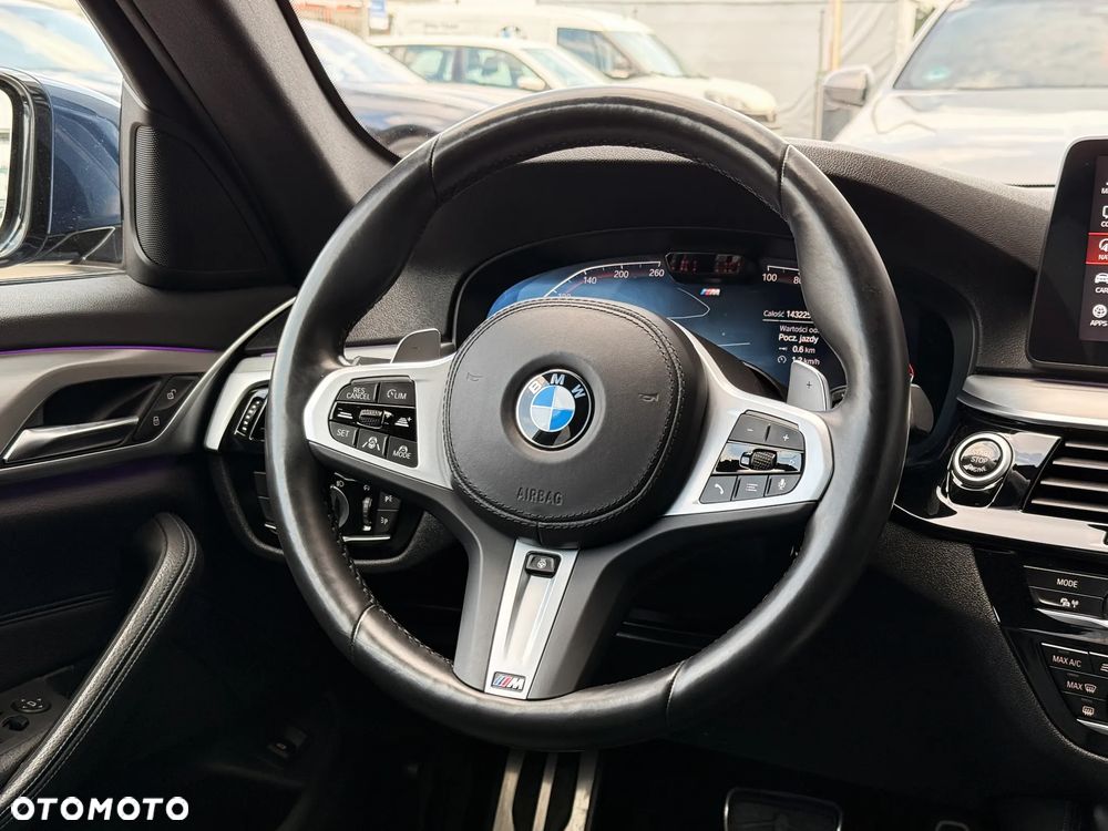 BMW Seria 5 530d xDrive M Sport Edition - 19