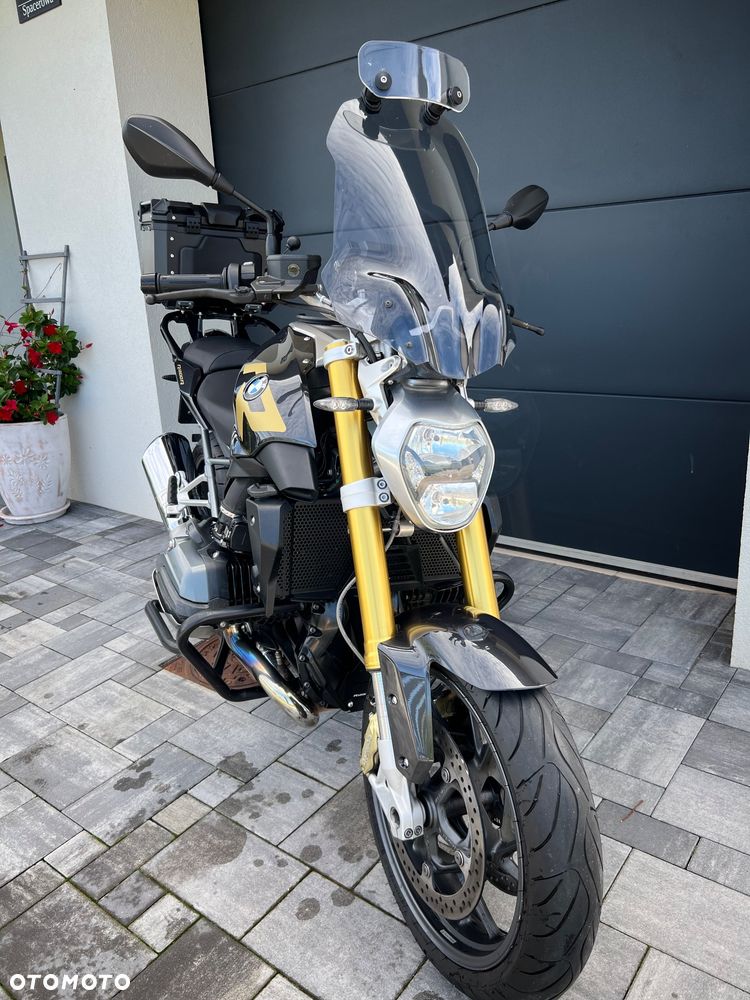 BMW R - 7