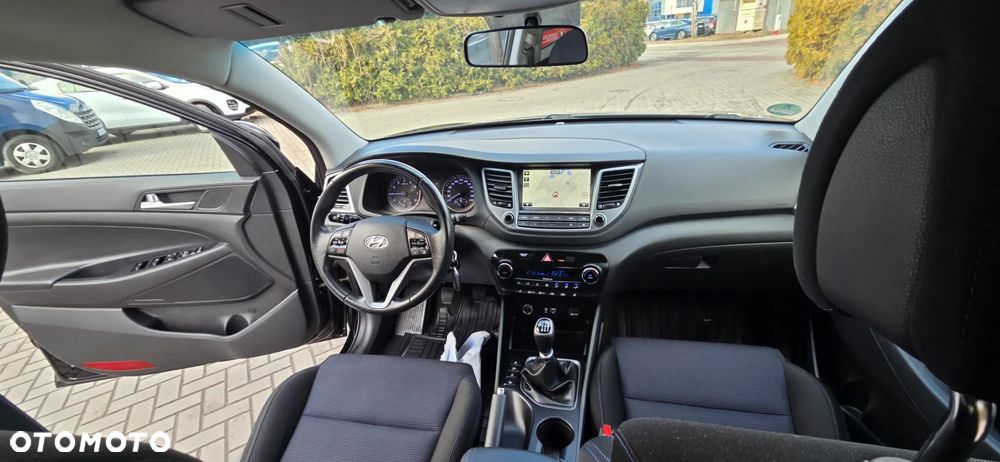 Hyundai Tucson blue 1.6 GDi 2WD Passion - 34