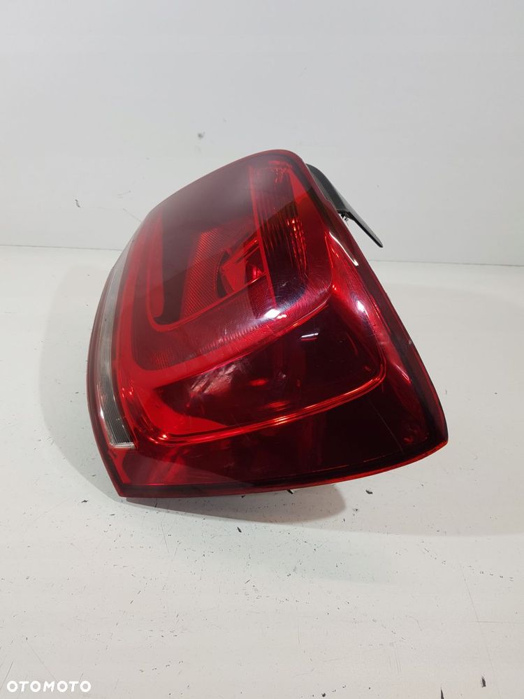 lampa prawy tył vw polo v 13r 3d 6r0945258a - 2
