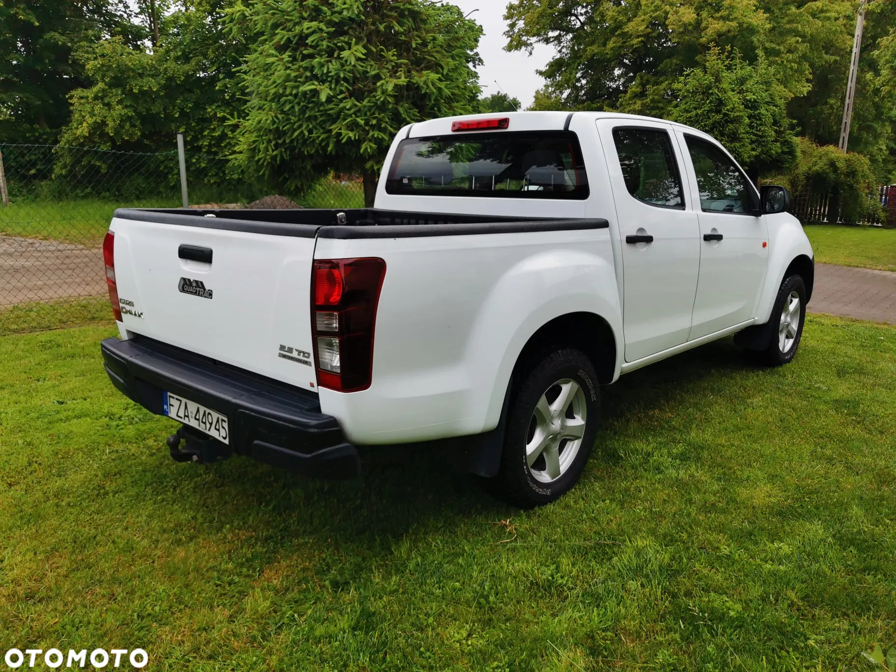 Isuzu D-Max 2.5 DC LS - 3