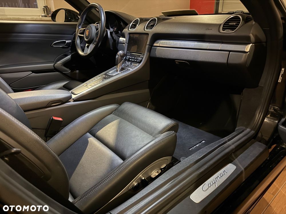 Porsche 718 Cayman PDK - 21