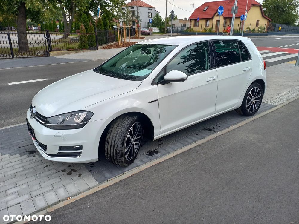 Volkswagen Golf 1.4 TSI BMT Comfortline - 3