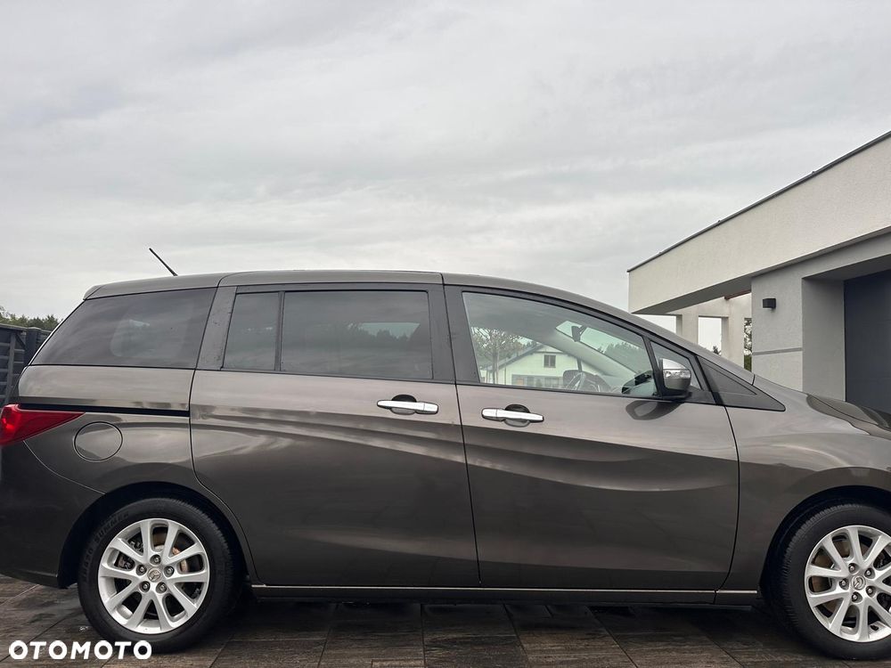 Mazda 5 - 7
