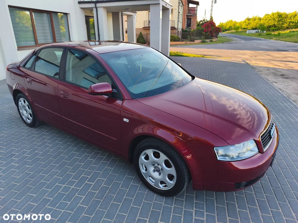Audi A4 Limousine - 22
