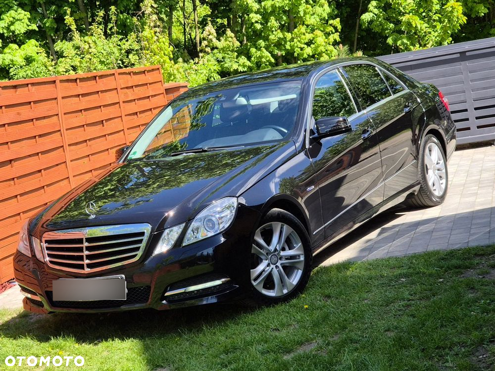 Mercedes-Benz Klasa E 200 BlueEFFICIENCY 7G-TRONIC Avantgarde - 2