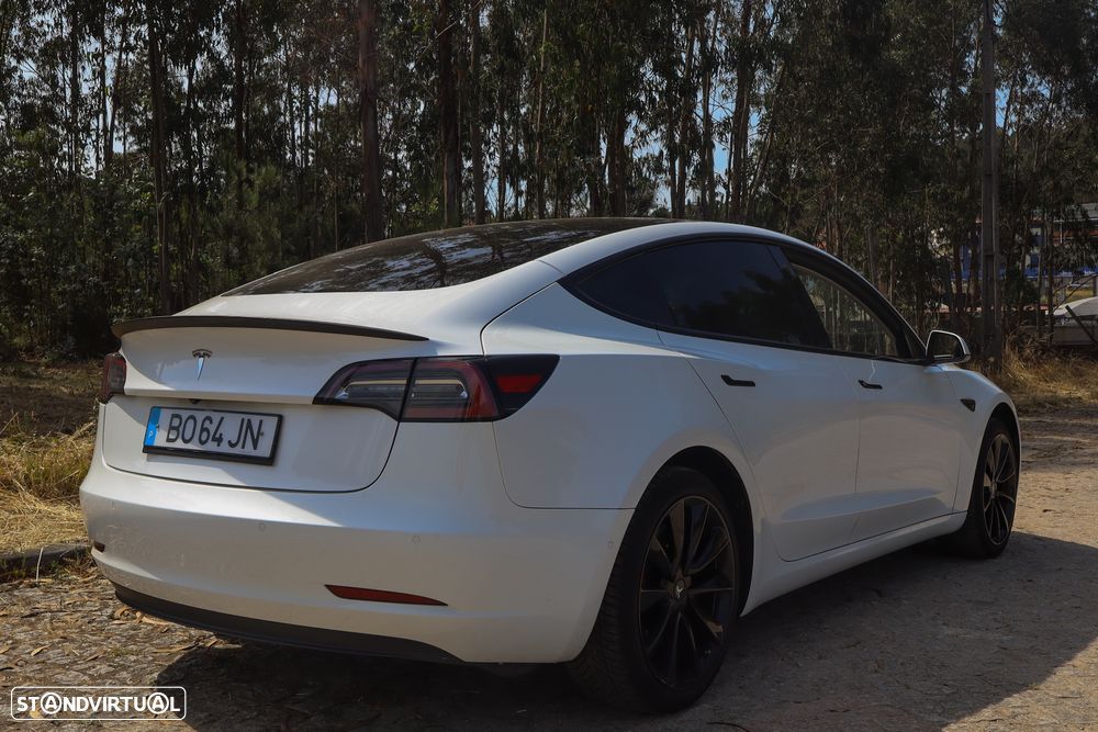 Tesla Model 3 - 27