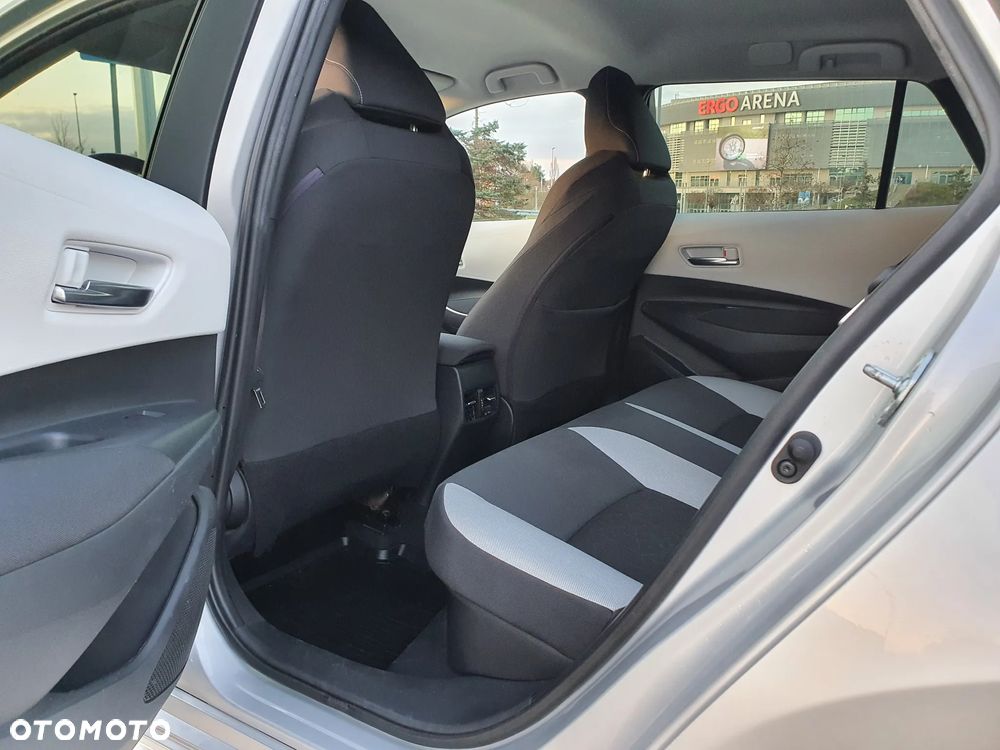 Toyota Corolla - 27