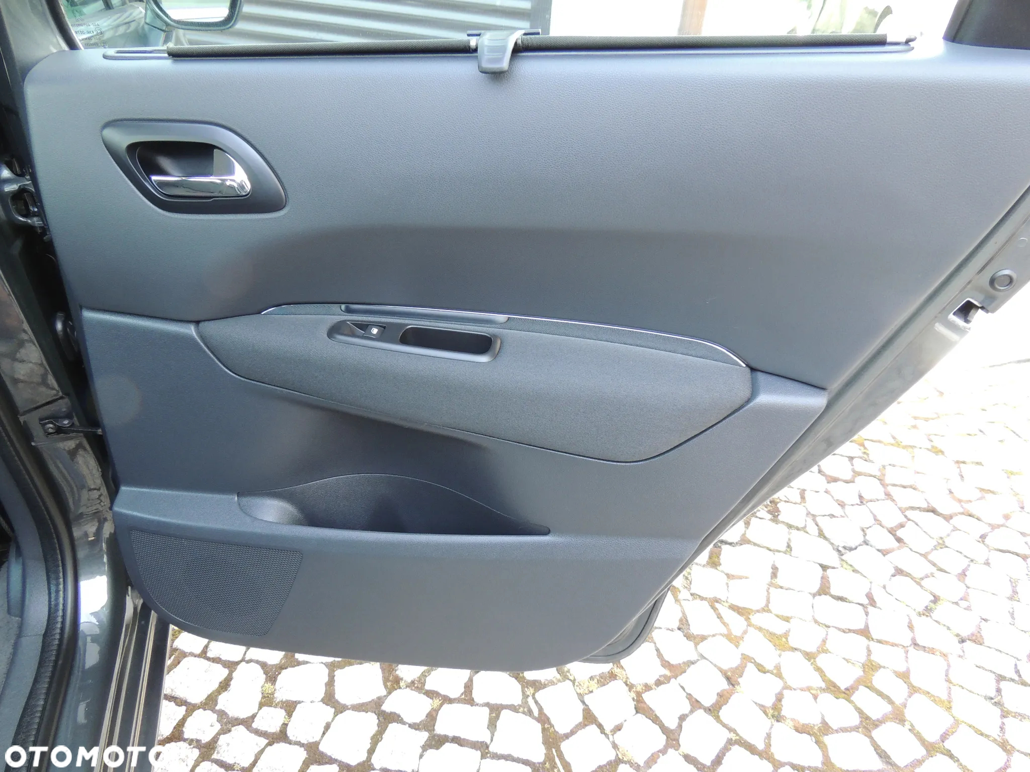 Peugeot 5008 2.0 BlueHDi Active 7os - 21