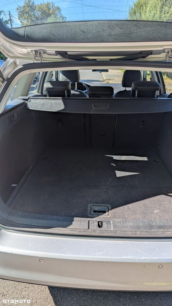 Volkswagen Golf 1.6 BlueTDI Comfortline - 10