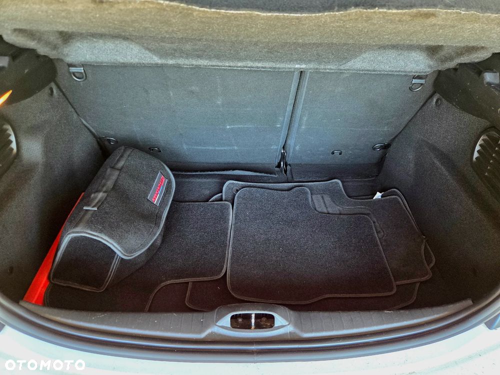 Peugeot 208 Blue-HDi 120 Stop&Start Allure - 11