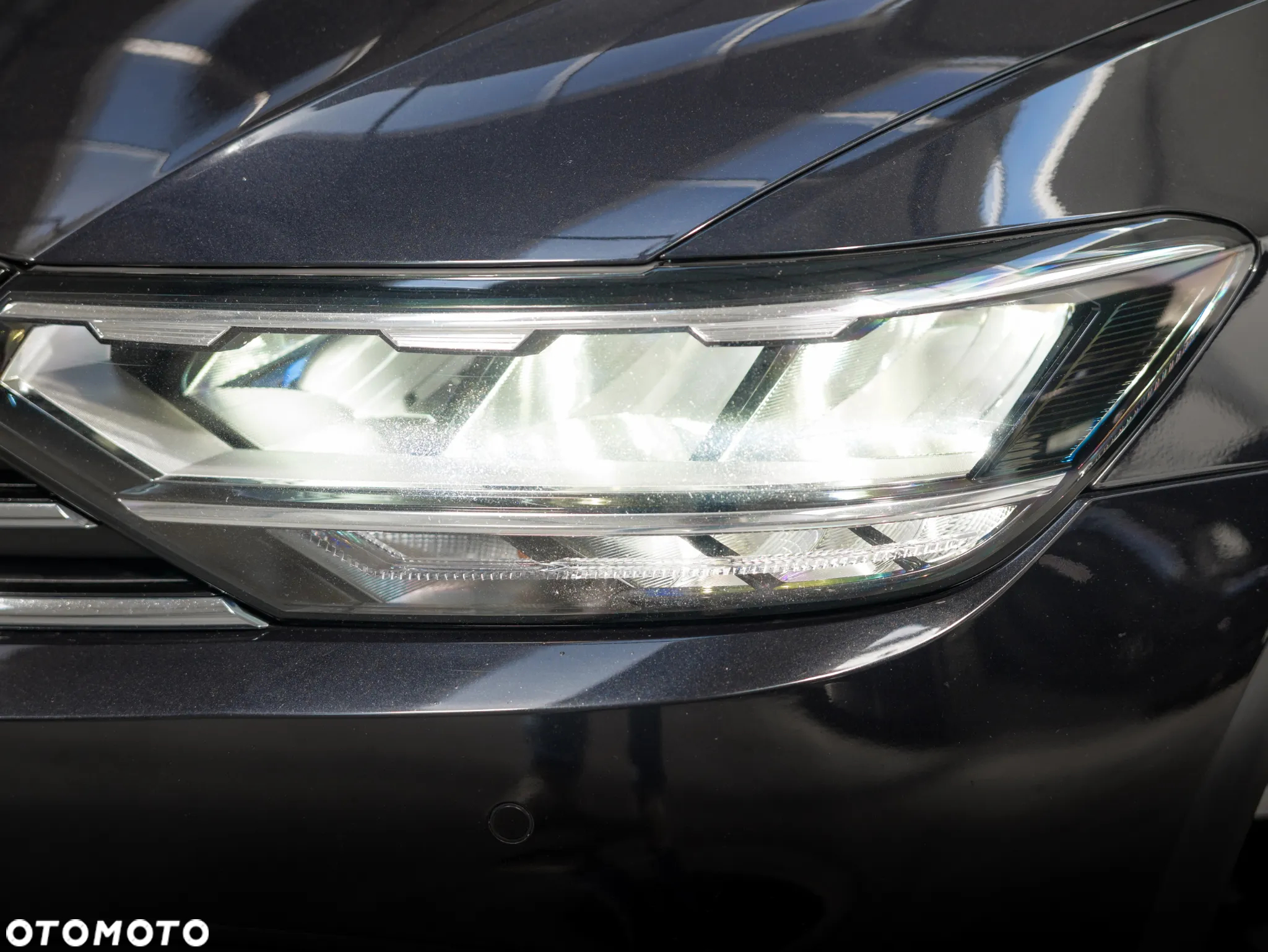 Volkswagen Passat 2.0 TDI EVO Business - 4
