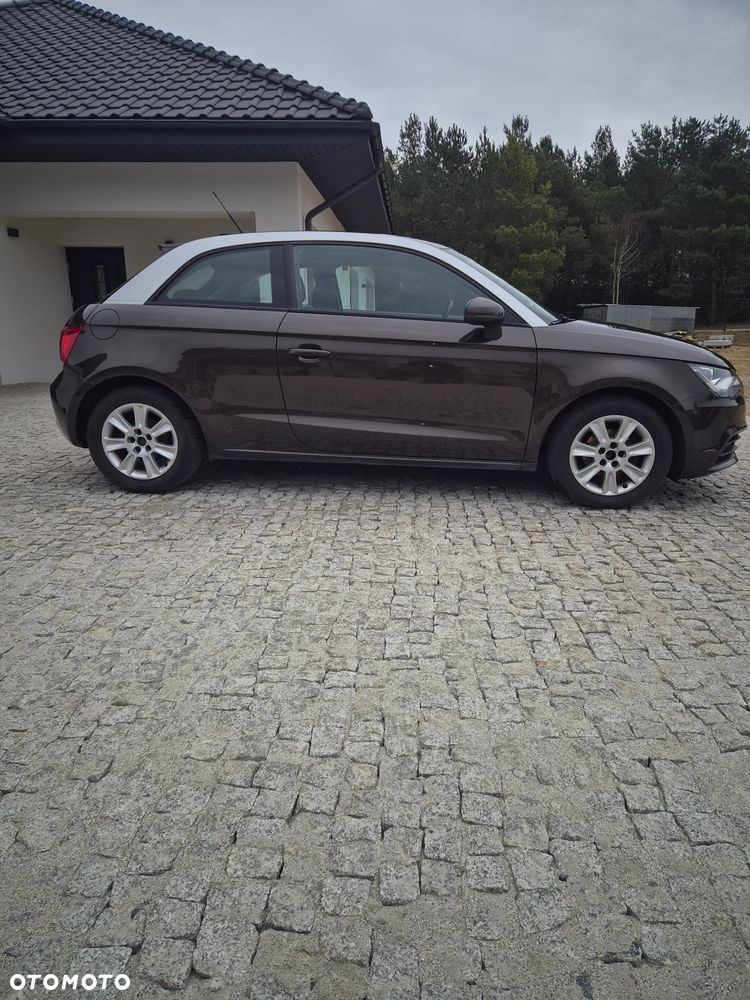 Audi A1 3-drzwiowe 1.6 TDI admired - 2