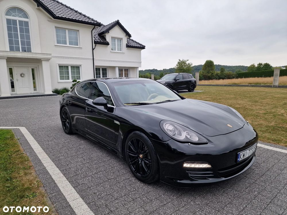Porsche Panamera 4S PDK - 1