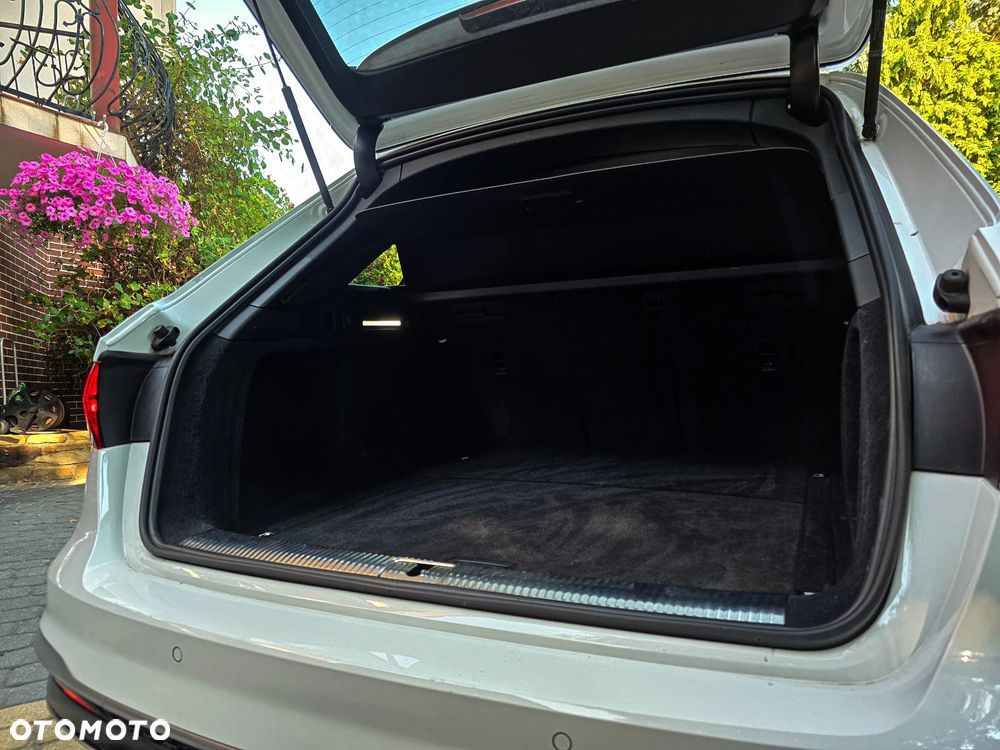 Audi A4 Avant 35 TFSI mHEV S Line S tronic - 7