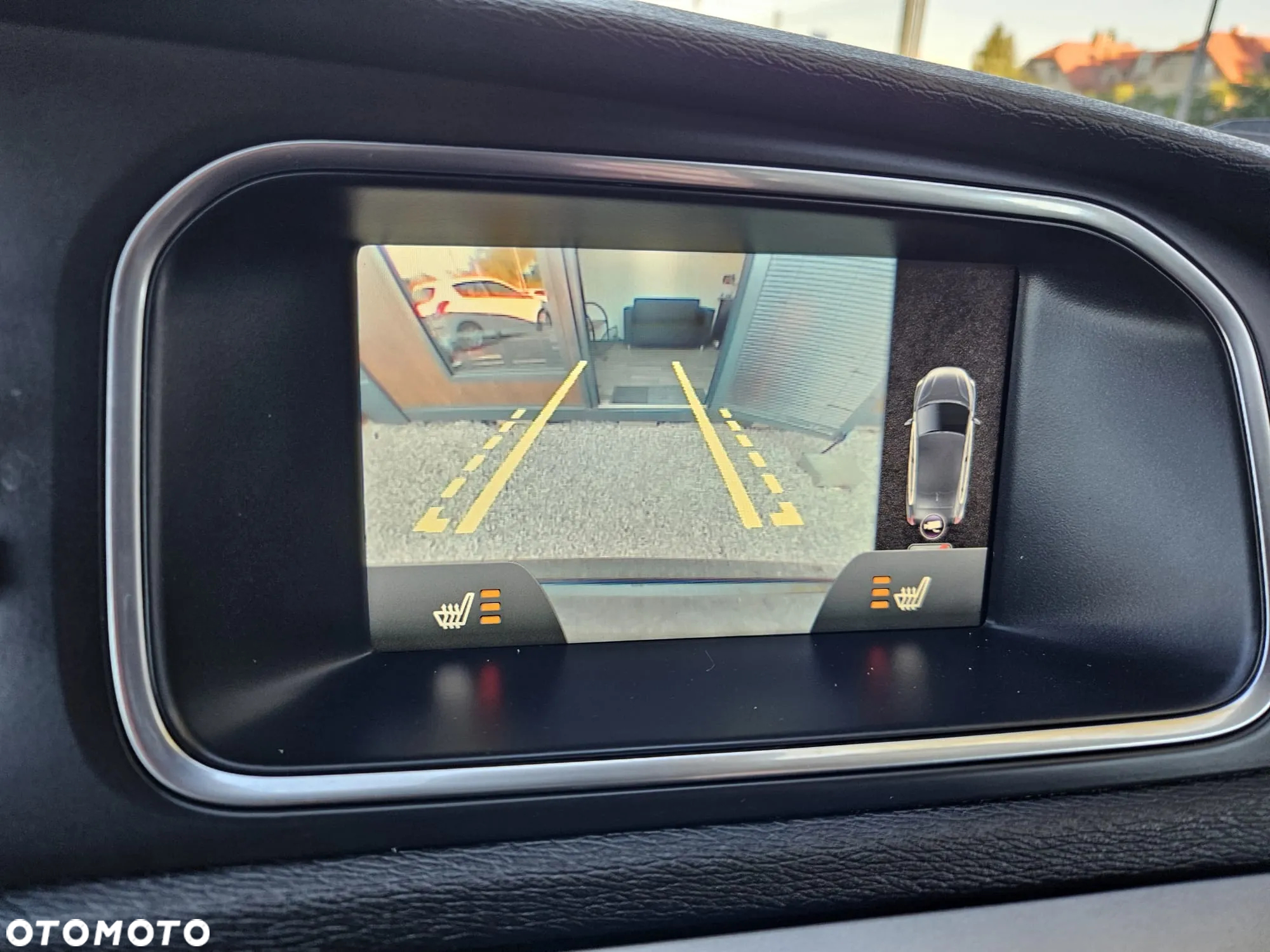 Volvo V40 D3 Momentum - 22