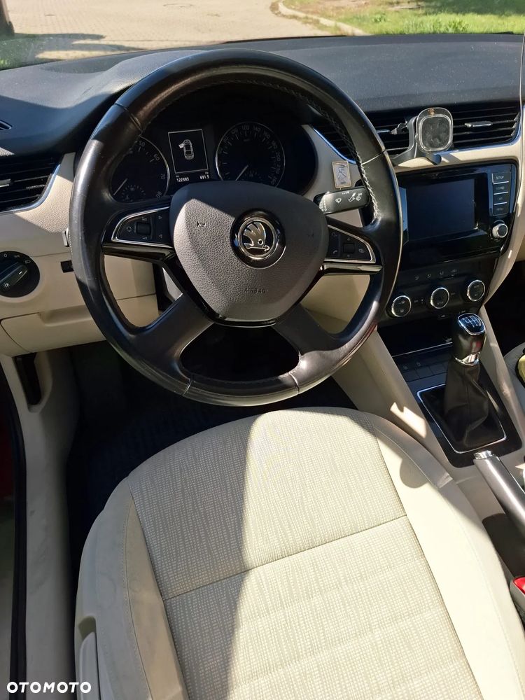 Skoda Octavia 1.2 TSI Elegance - 27