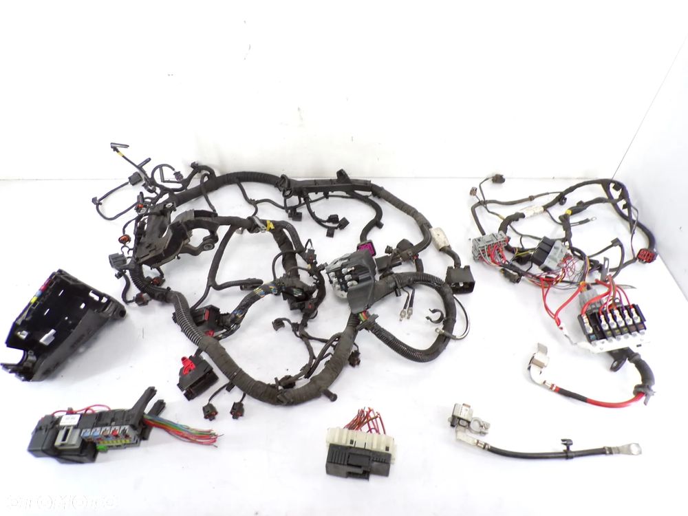 Wiązka silnika skrzynka bezpieczników wtyczka XC60 I klema 30644808 czujnik