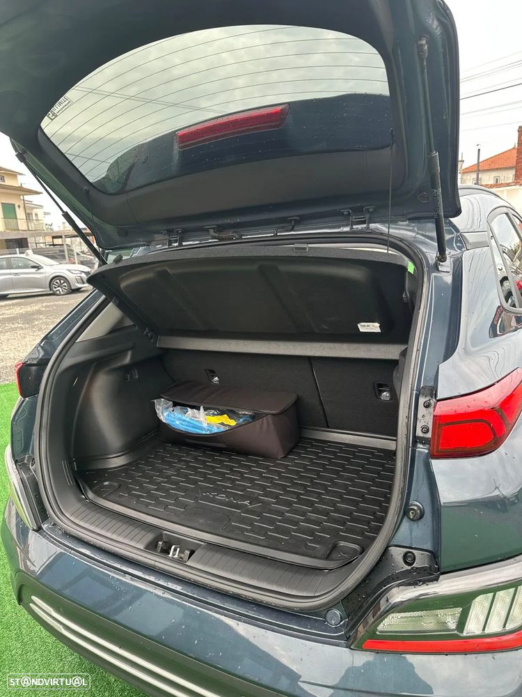 Hyundai Kauai EV 64 kWh Vanguard+TMS - 12