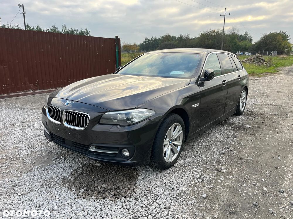 BMW Seria 5 530d xDrive - 1