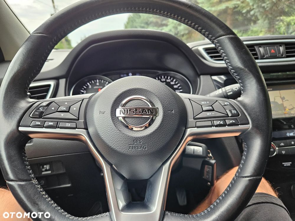 Nissan Qashqai 1.2 DIG-T N-Vision - 24