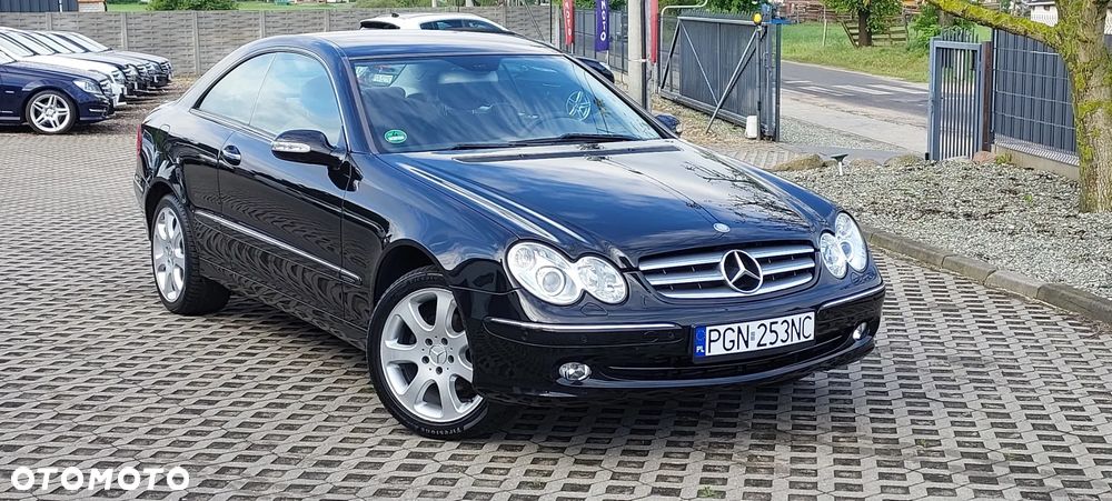 Mercedes-Benz CLK - 18
