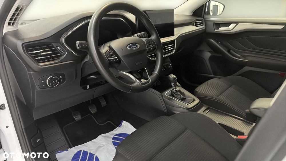 Ford Focus 1.0 EcoBoost mHEV Titanium X - 11