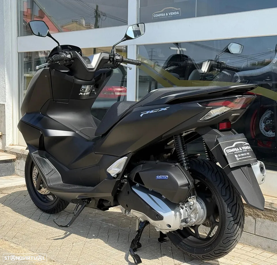 Honda PCX125 69€ mes - 8