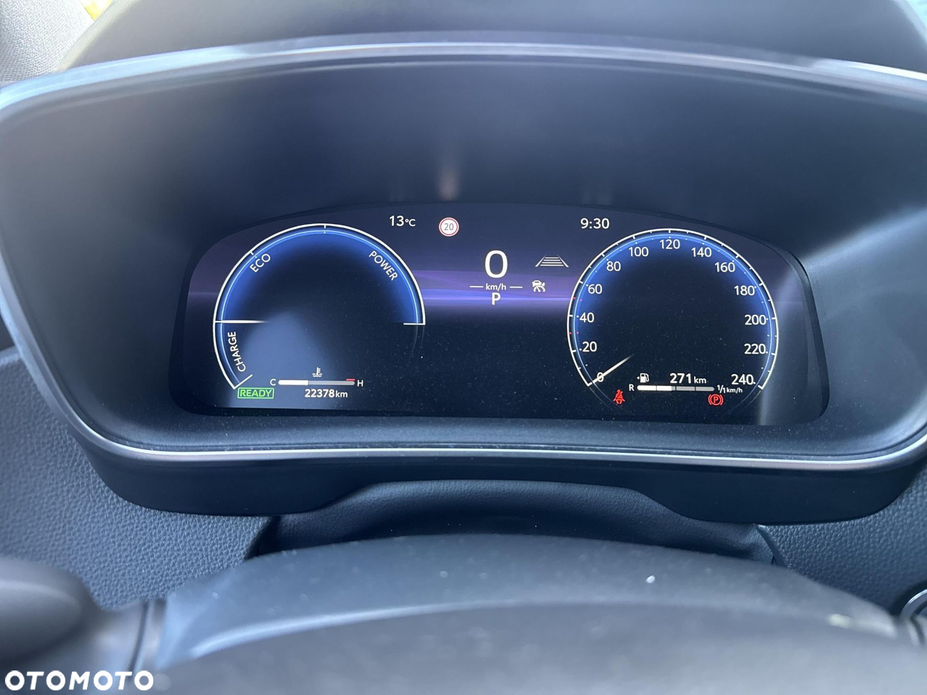 Toyota Corolla 1.8 Hybrid Style - 17