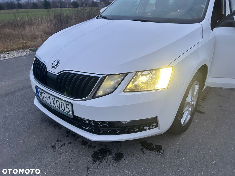 Skoda Octavia 1.6 TDI Ambition - 19