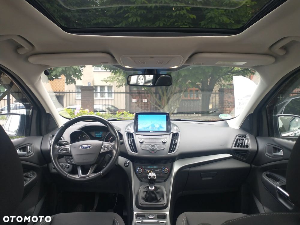 Ford Kuga 2.0 TDCi 4x2 Trend - 6
