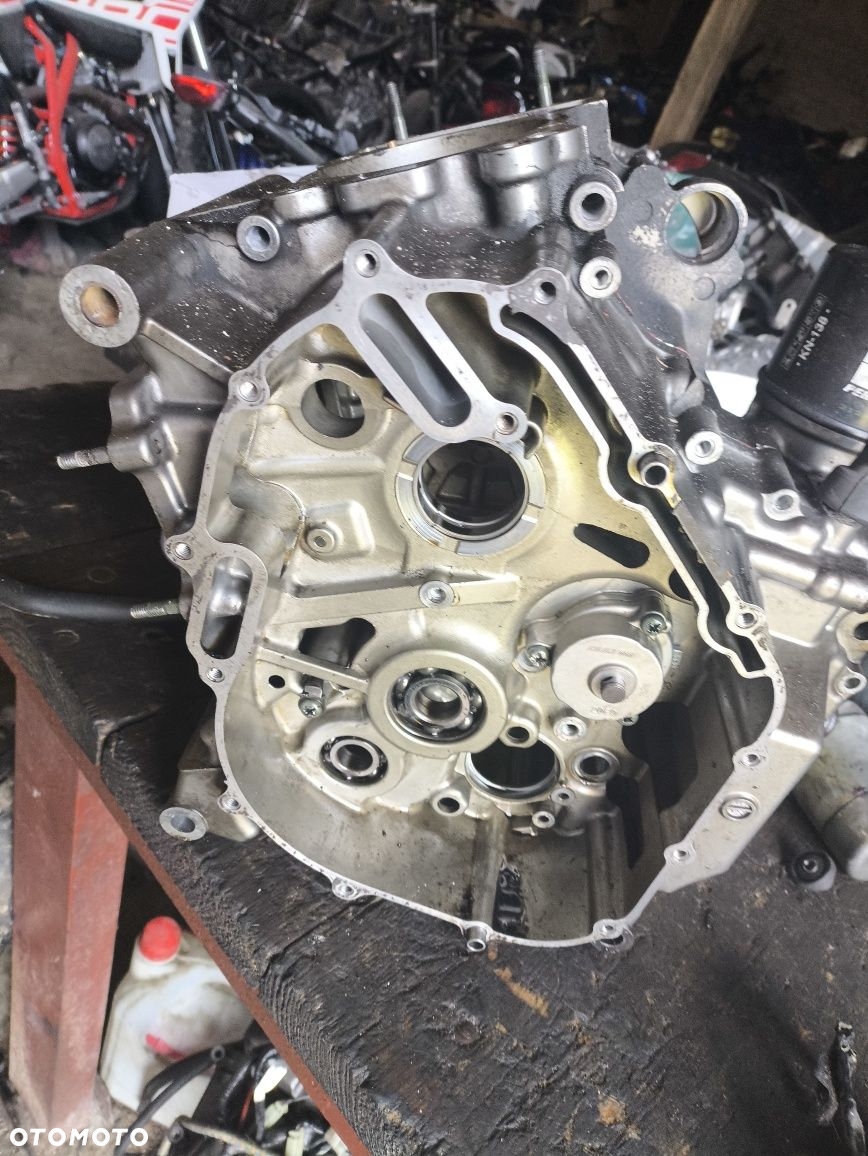 Suzuki sv 650 blok kartery 2004 - 3