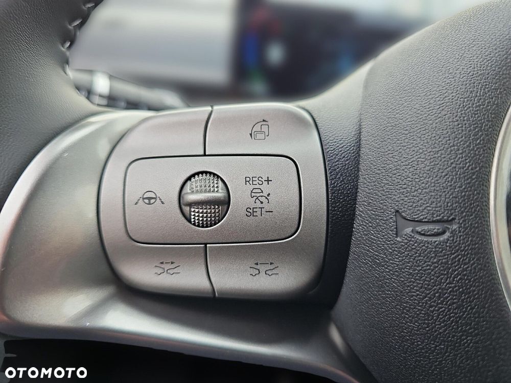 BYD Dolphin Surf - 17