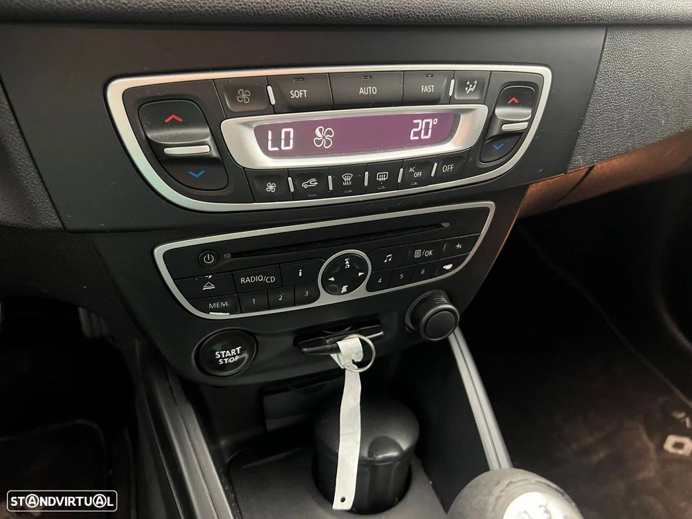 Renault Mégane 1.5 dCi Dynamique - 7