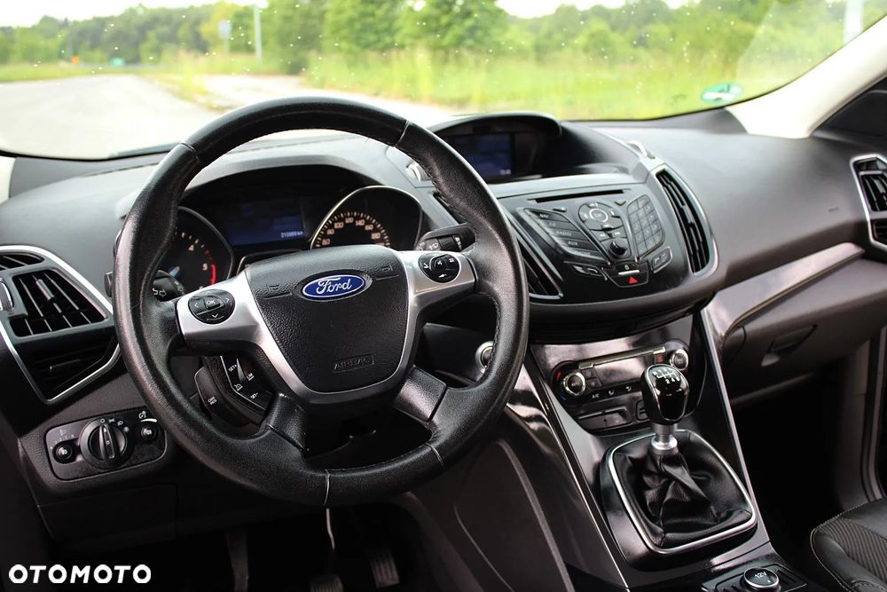 Ford Kuga 2.0 TDCi 4x4 Titanium - 18