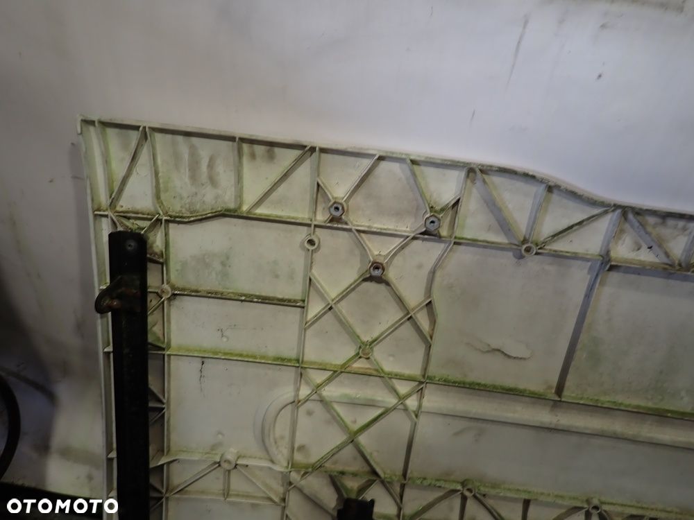 MASKA GRILL RENAULT MIDLUM 4.1 - 4