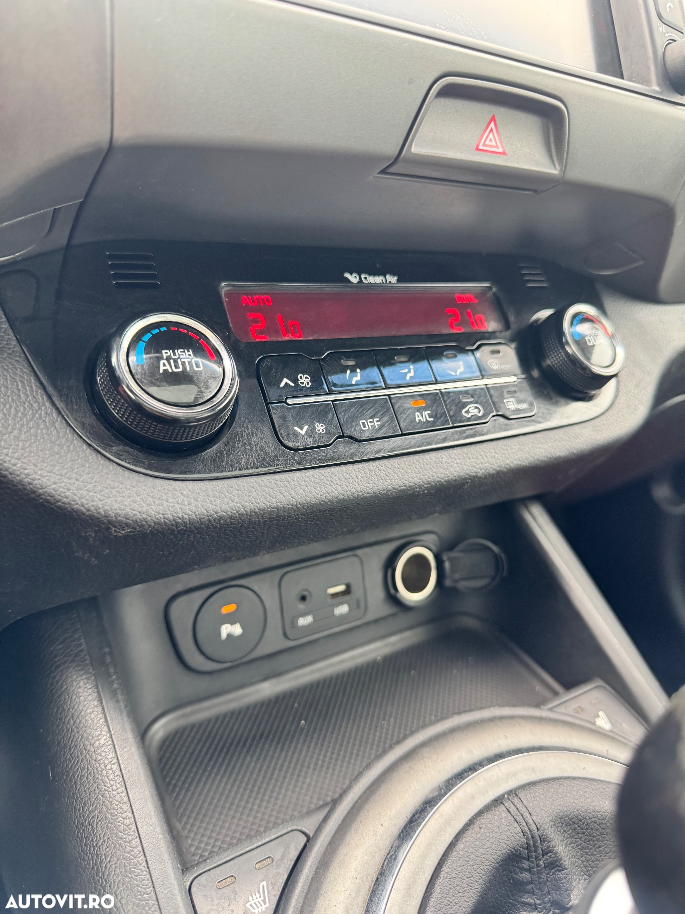 Kia Sportage 1.7 DSL MT 4x2 STYLE - 25