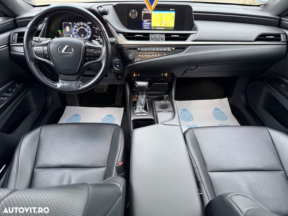 Lexus Seria ES 300h Executive Line - 34