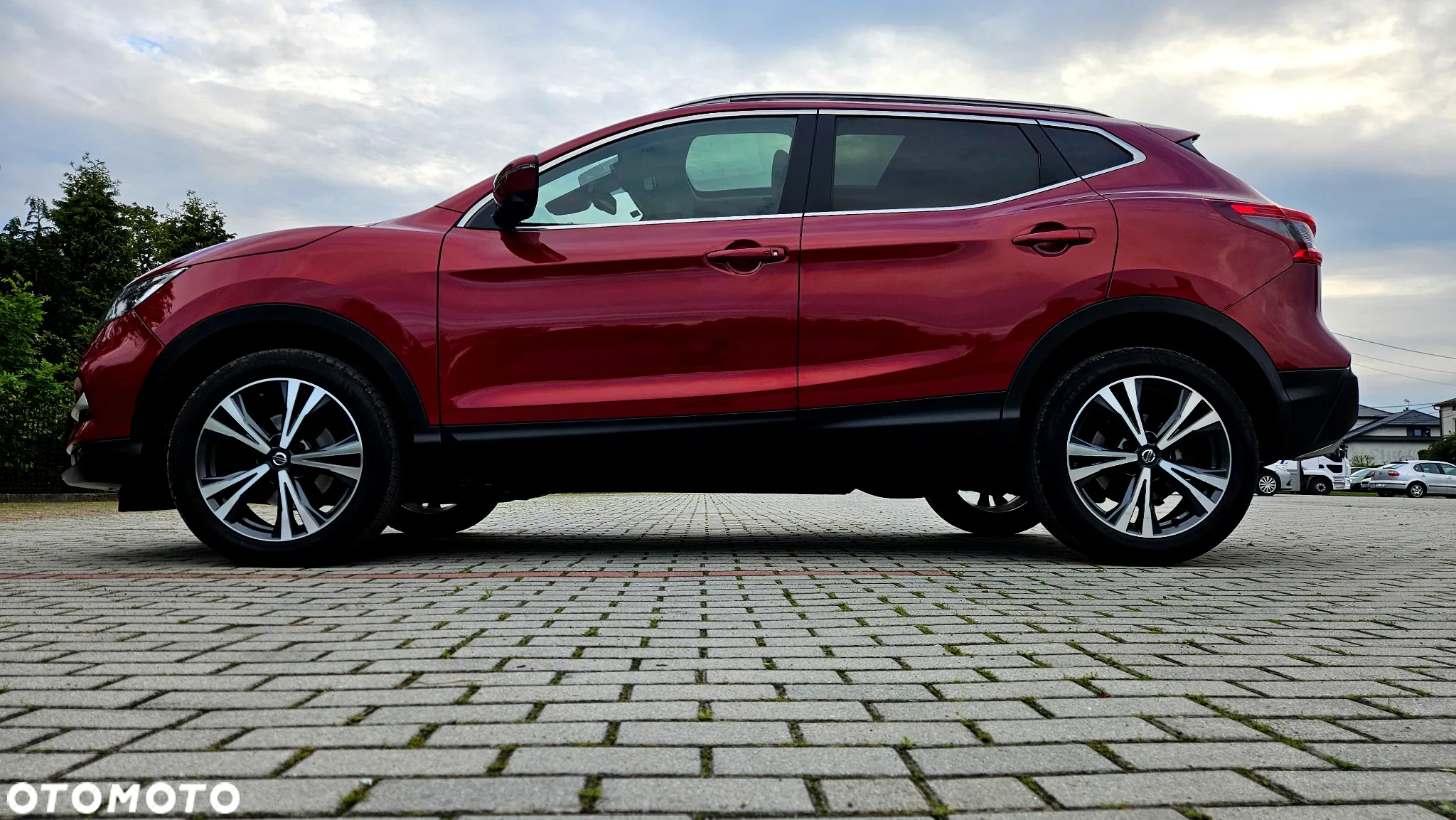 Nissan Qashqai 1.3 DIG-T MHEV Xtronic N-Connecta - 4