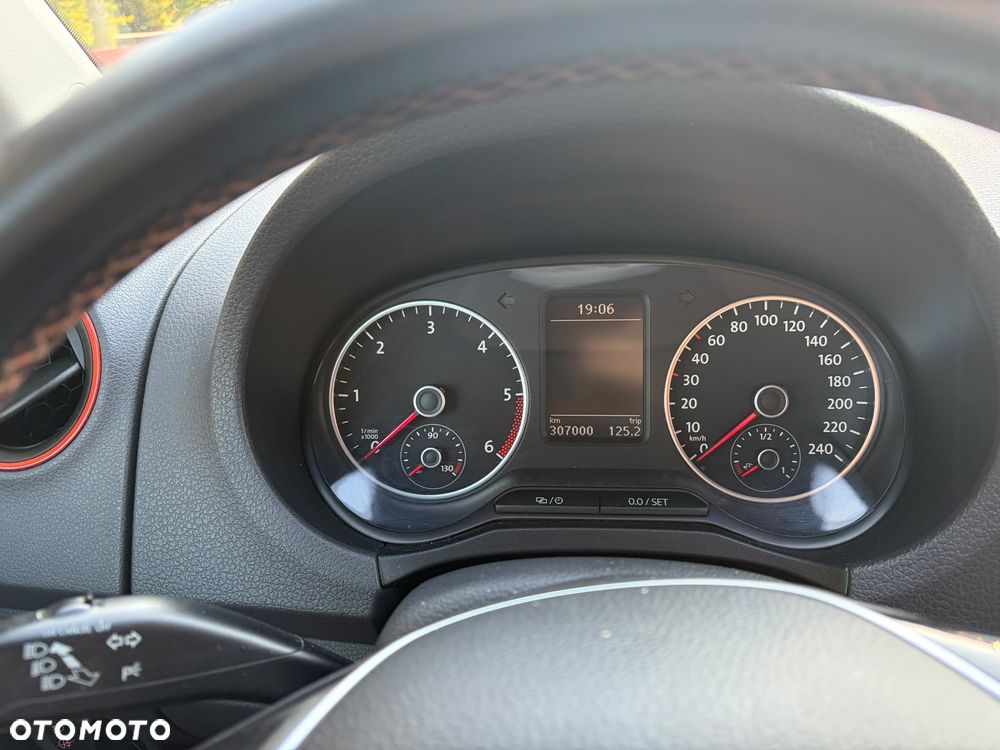 Volkswagen Amarok Double Cab 2.0 BiTDi 4MOTION Basic - 13