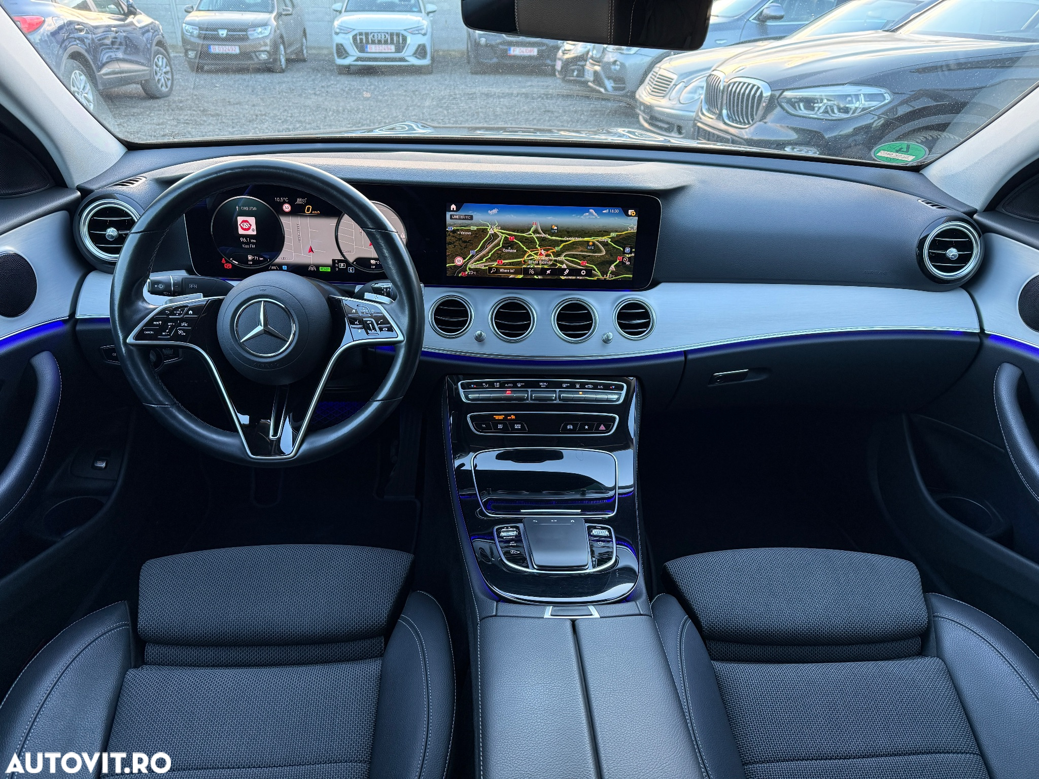 Mercedes-Benz E 300 de 4Matic 9G-TRONIC Night Edition - 15