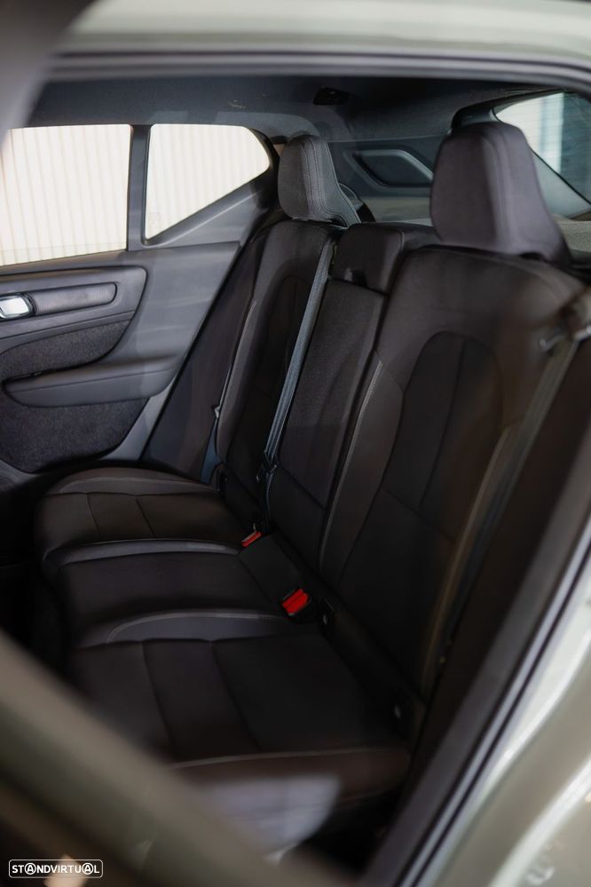 Volvo XC 40 Recharge Plus - 28