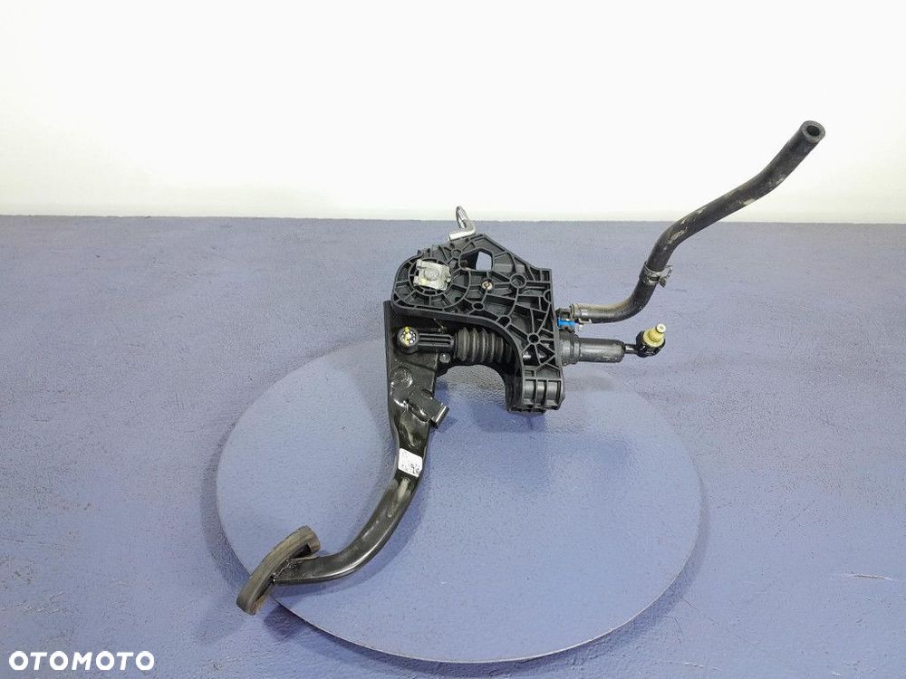 KIA CEED III LIFT 1.0 T-GDI 101 KM PEDAŁ POMPKA SPRZĘGŁA 93840-F2100 - 2