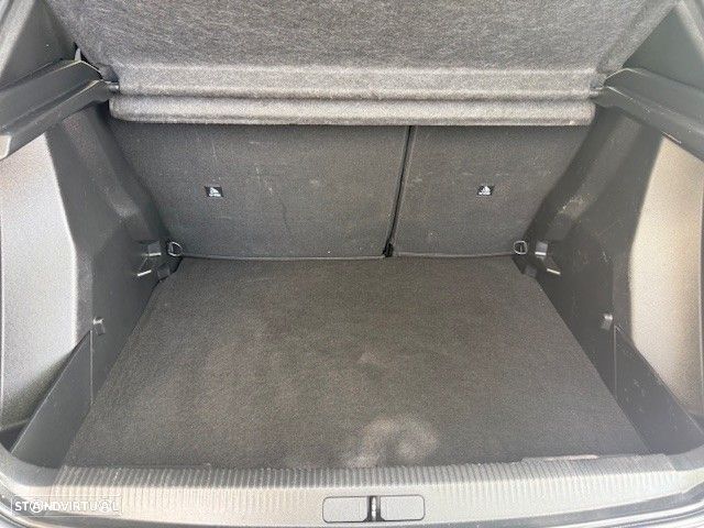 Peugeot 2008 1.2 PureTech Active Pack - 12